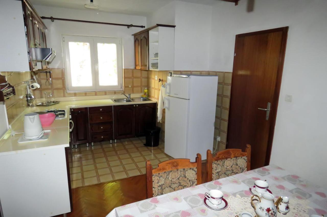 Apartments By The Sea Drasnice, Makarska - 5265 외부 사진
