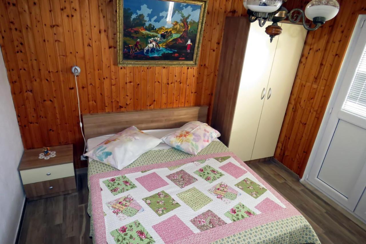 Apartments By The Sea Drasnice, Makarska - 5265 외부 사진